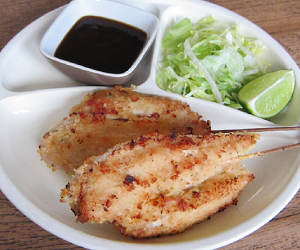 Crispy chicken skewers